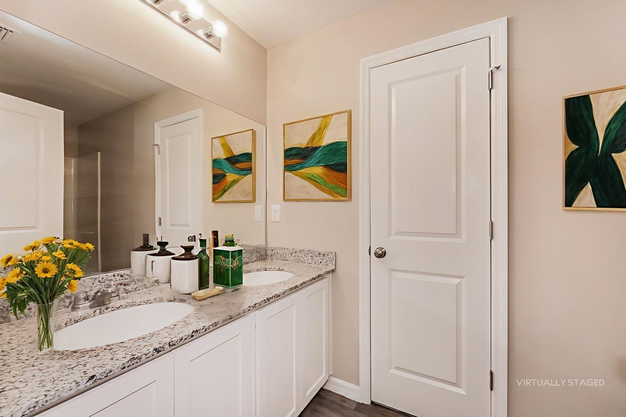 9011 Aegean Cir - Photo 6 of 16