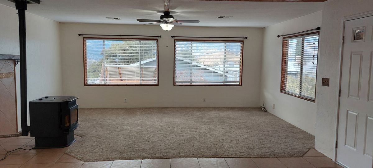 2324 Bodfish Canyon Rd - Photo 3 of 8