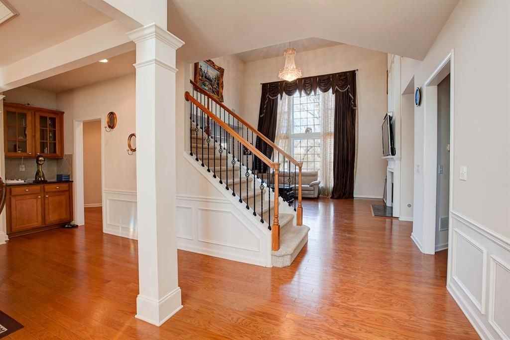 4220 Agard St - Photo 7 of 36