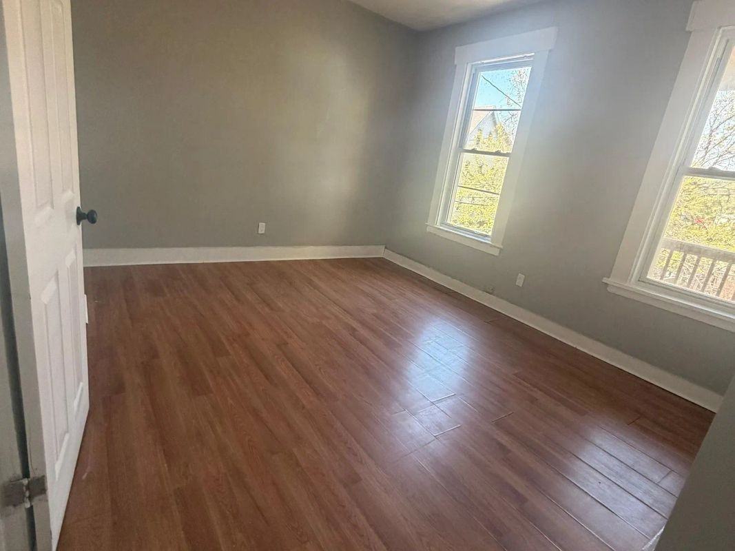 70 Shelton Ave - Photo 3 of 5
