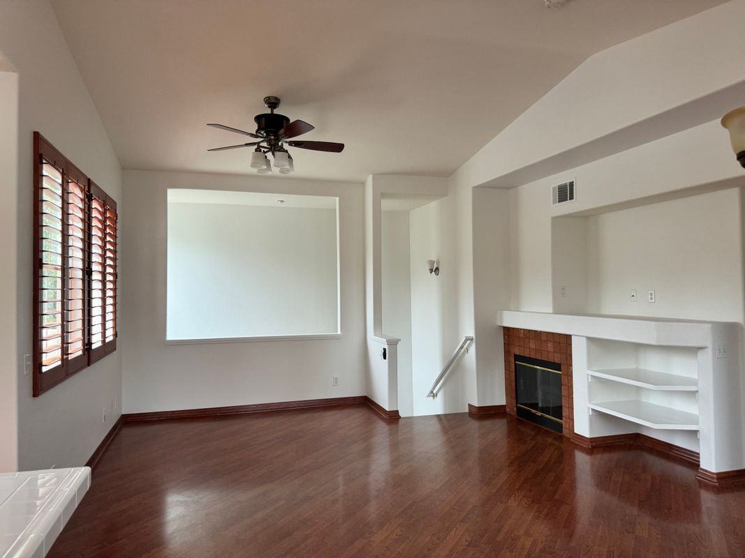 606 Larkridge - Photo 5 of 9
