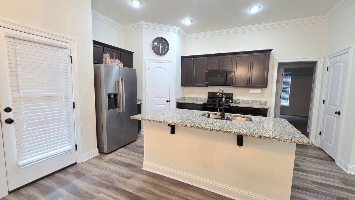 1346 Hickory Creek Dr - Photo 5 of 18