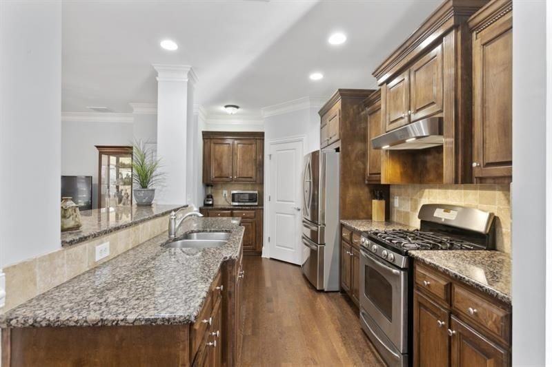 5840 Vista Brook Dr - Photo 5 of 35