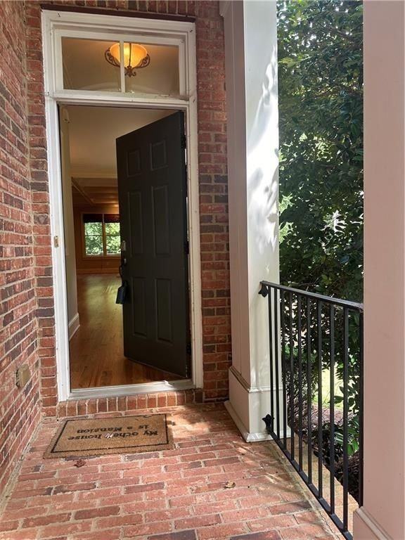 6032 Coldwater Pt - Photo 3 of 39