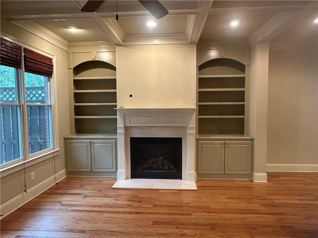 6032 Coldwater Pt - Photo 4 of 39