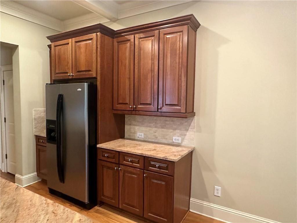6032 Coldwater Pt - Photo 7 of 39