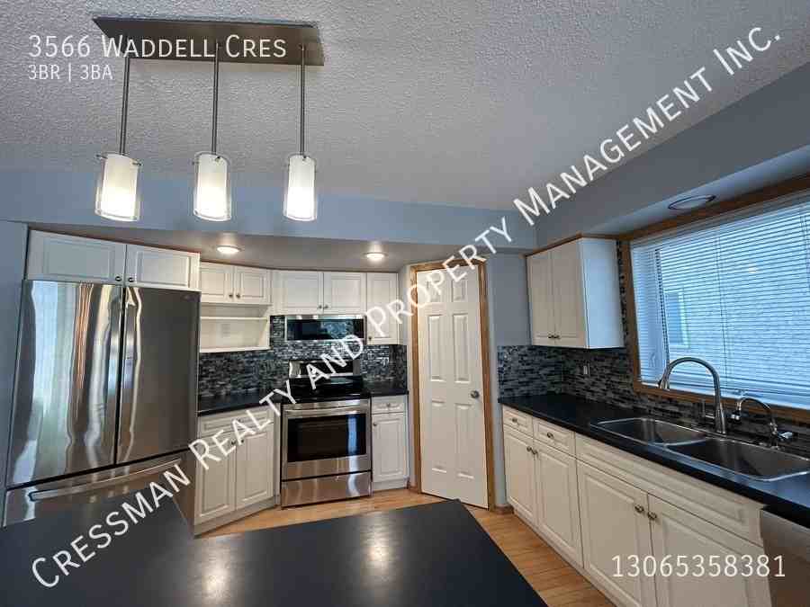 3566 Waddell Cres - Photo 7 of 21
