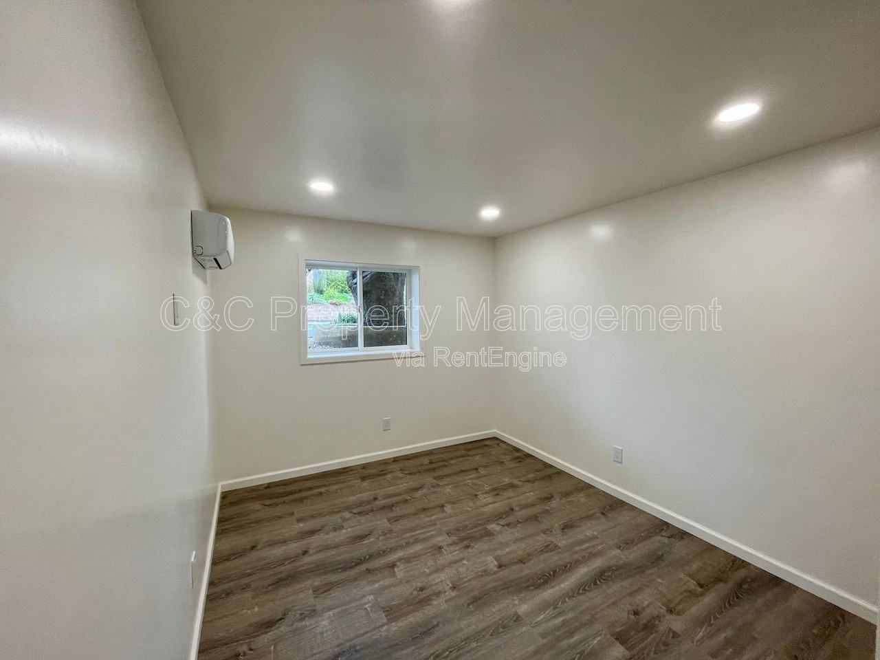 599 Irving Ave #4 - Photo 3 of 14