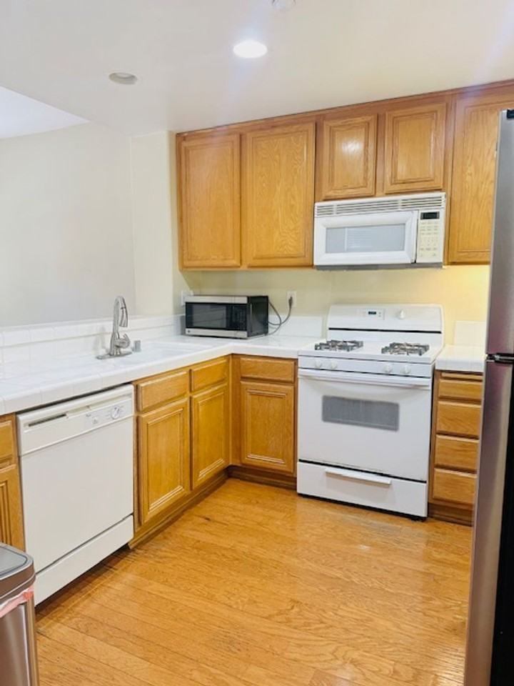 820 Timberwood - Photo 3 of 16