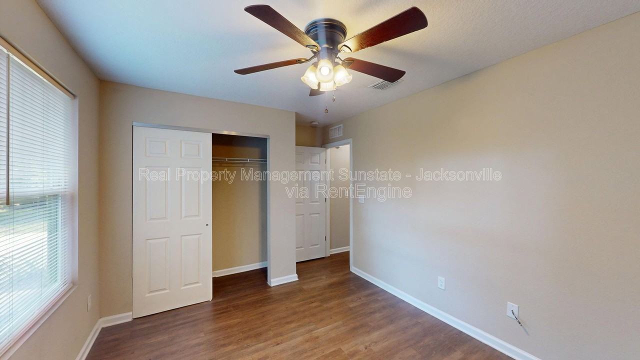 711 Cahoon Rd N - Photo 6 of 29