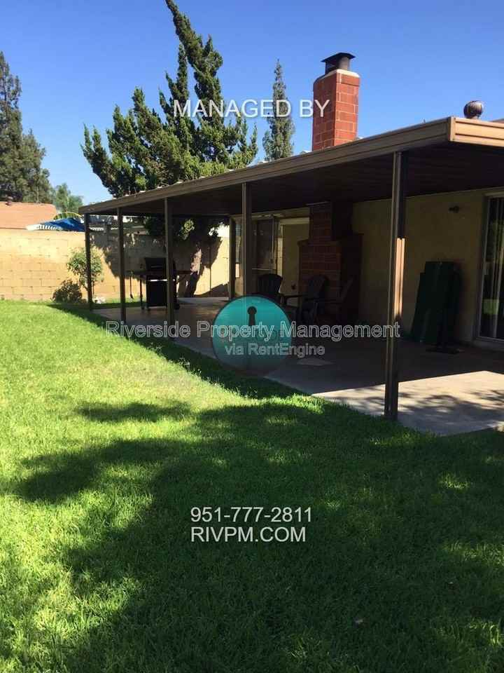 1046 W Eucalyptus Ct - Photo 3 of 3