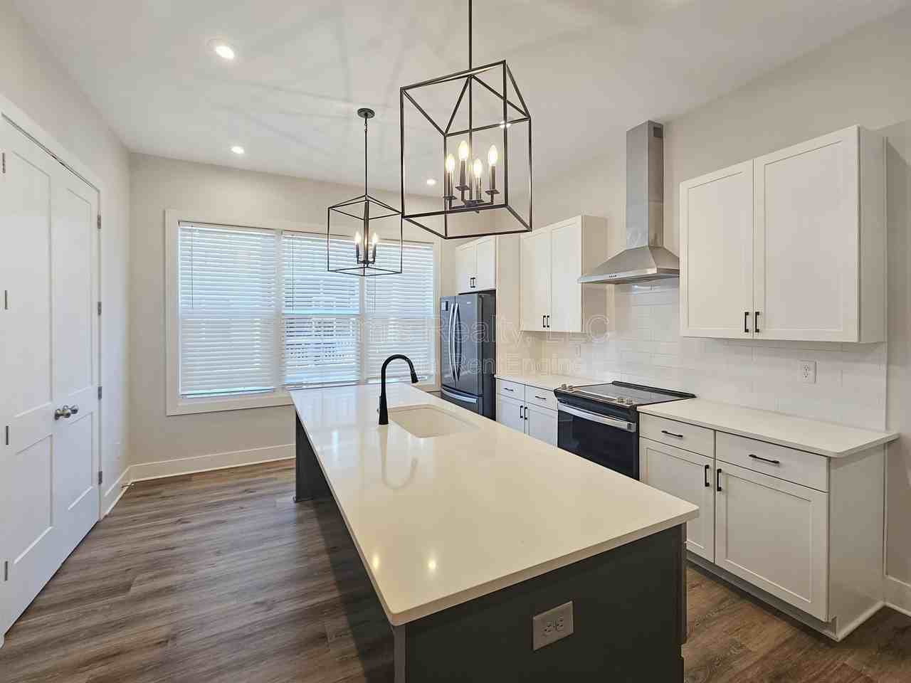 169 Color Cir - Photo 3 of 17