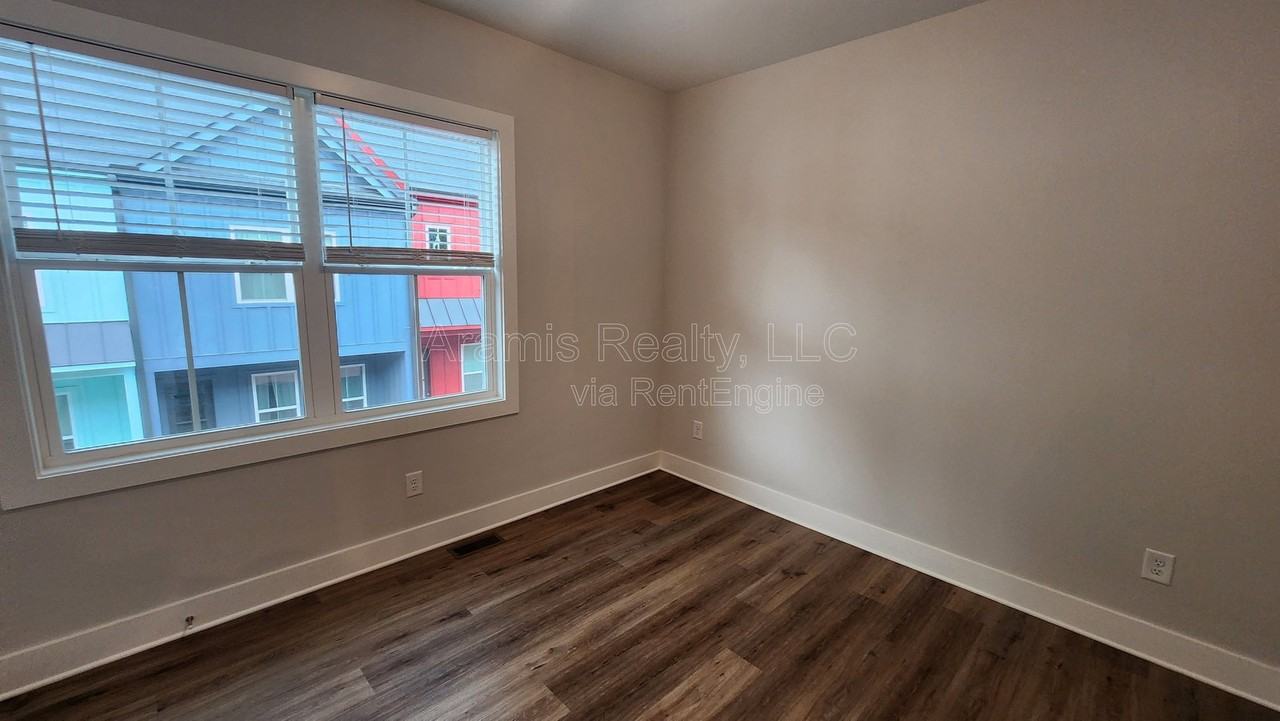 169 Color Cir - Photo 7 of 17