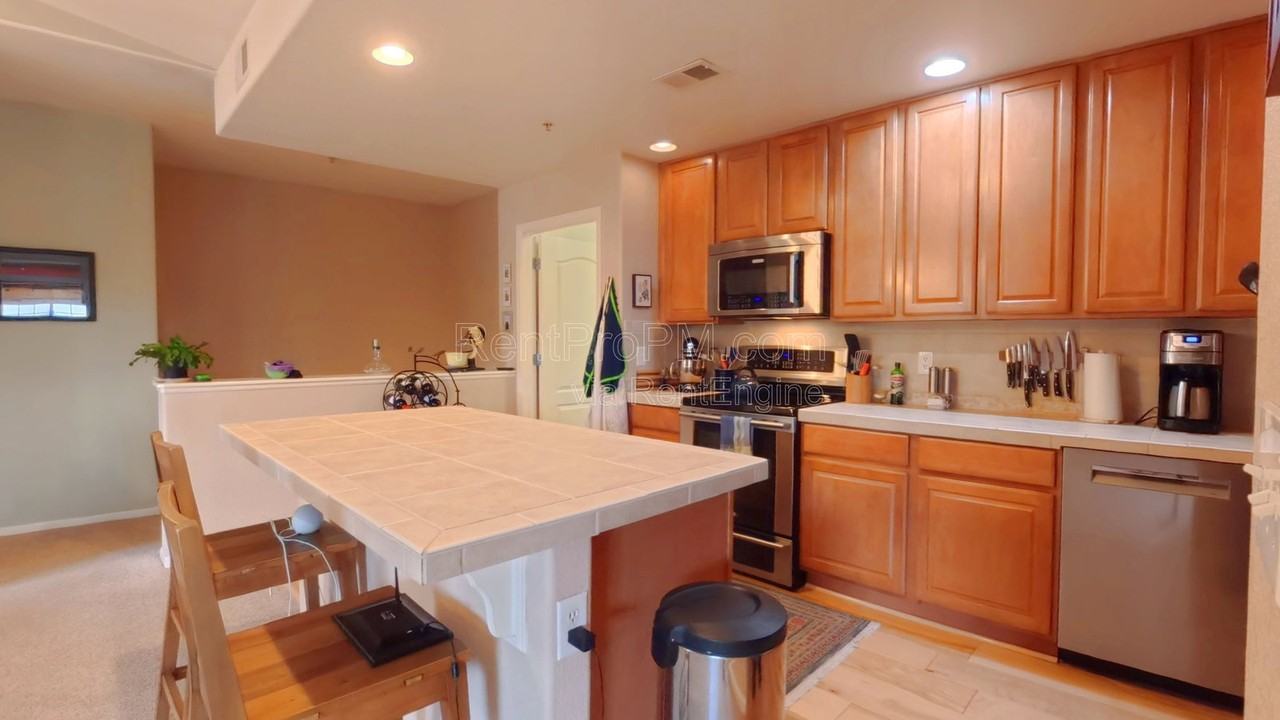 5002 Northern Lights Dr #I - Photo 2 of 21