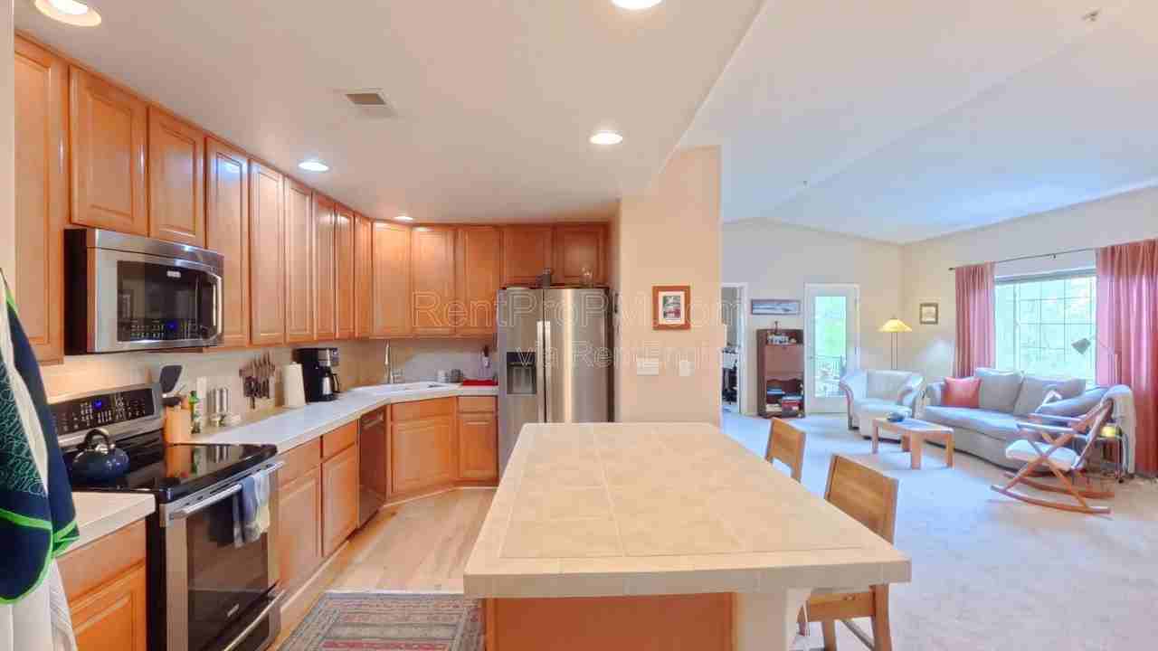 5002 Northern Lights Dr #I - Photo 4 of 21