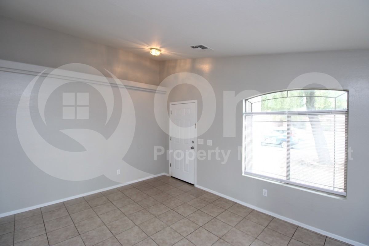 16057 W Sierra St - Photo 3 of 26