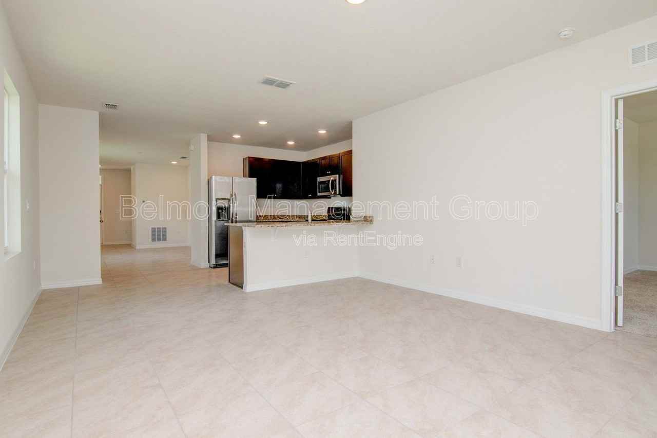 4228 Looking Glass Pl - Photo 3 of 13