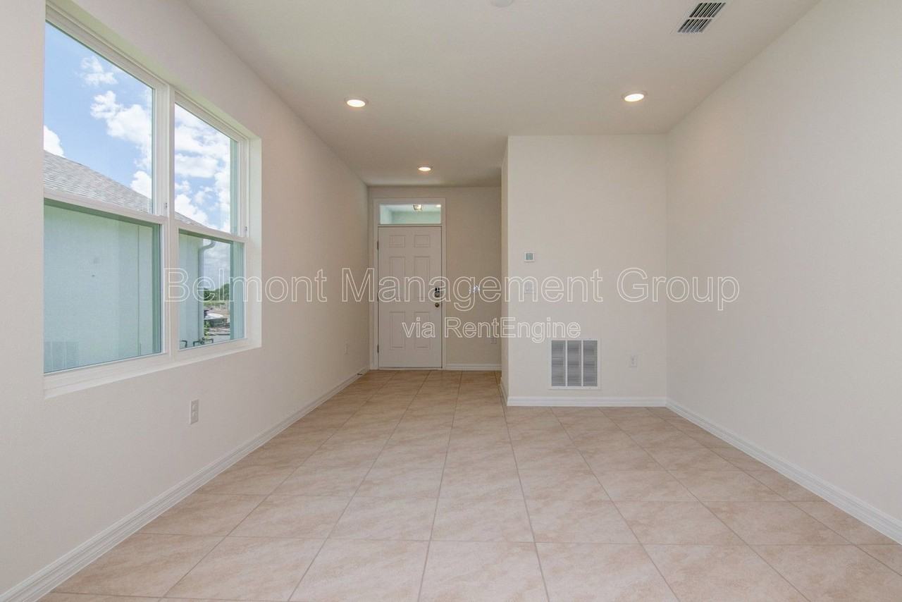 4228 Looking Glass Pl - Photo 6 of 13