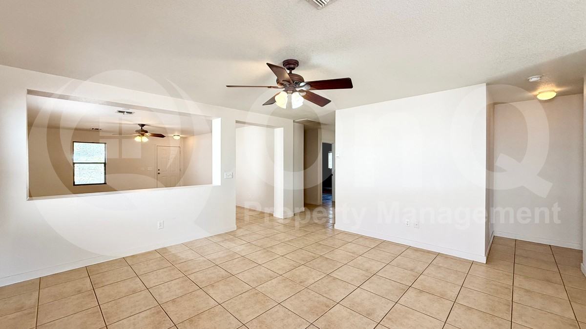 11210 E Quarry Ave - Photo 7 of 22