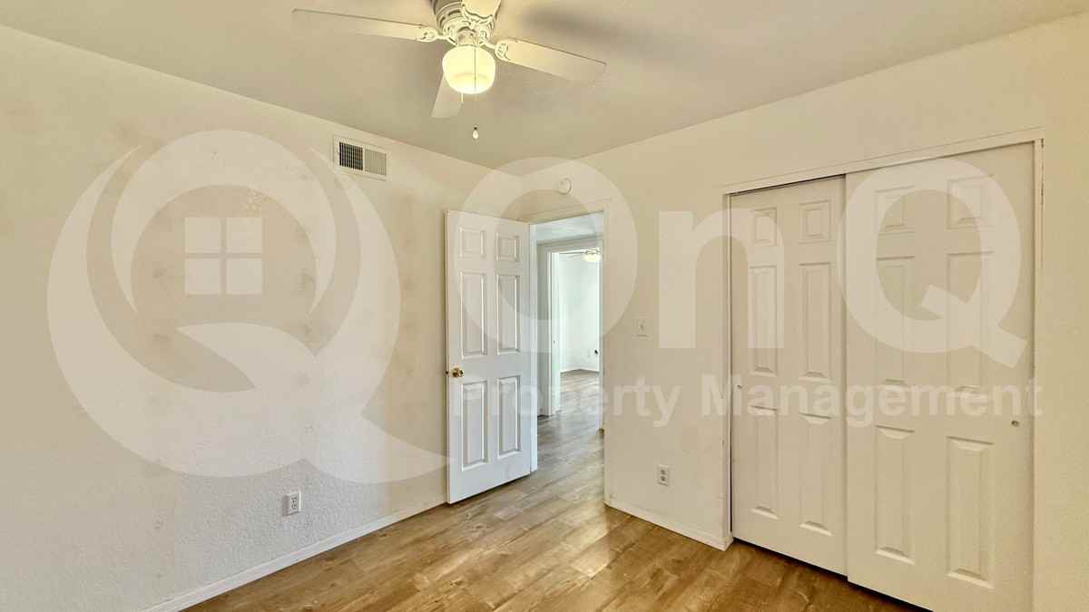 1007 N Menze St - Photo 5 of 20