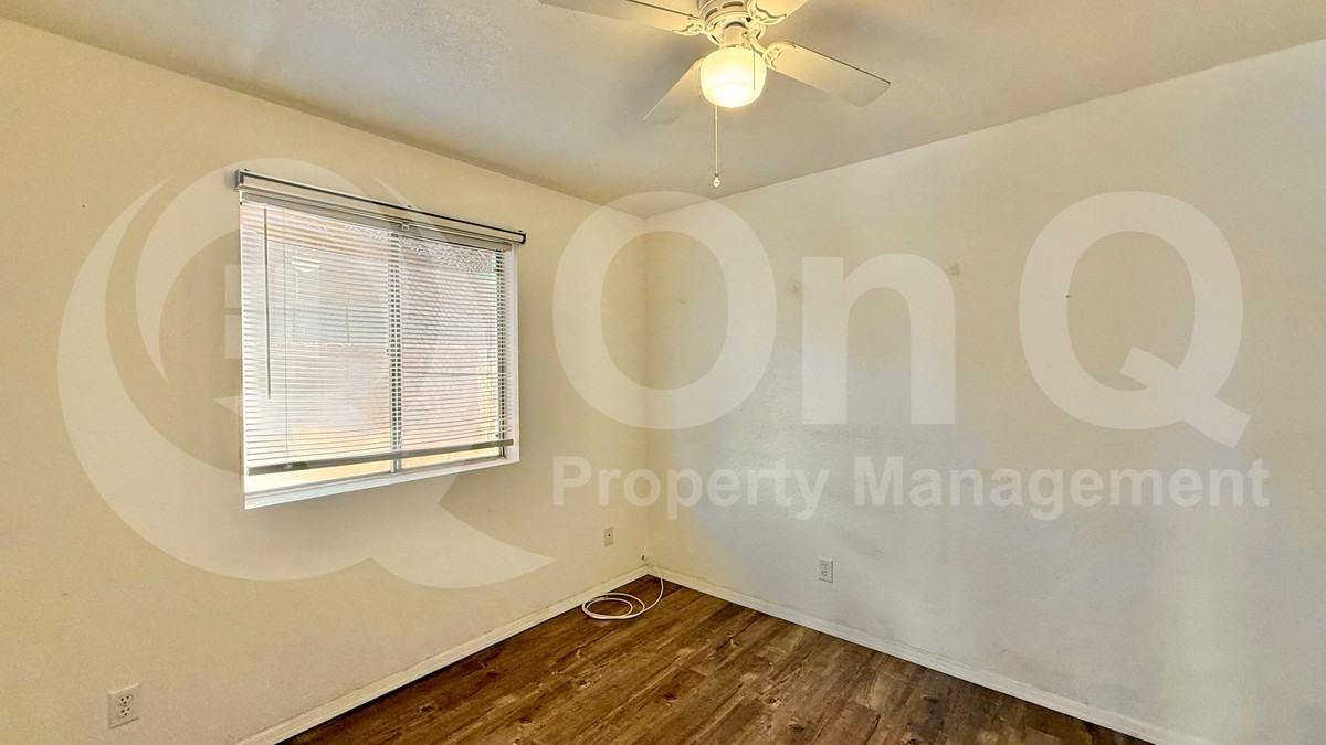 1007 N Menze St - Photo 6 of 20