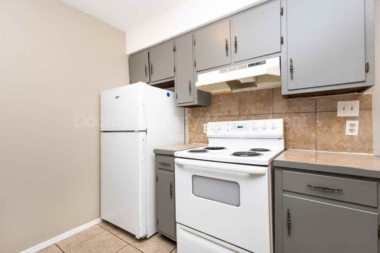 3233 Conner St #3233