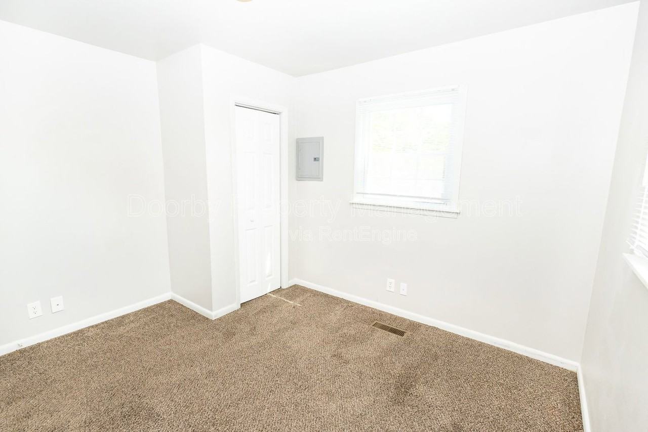 5200 Fagan St - Photo 7 of 15