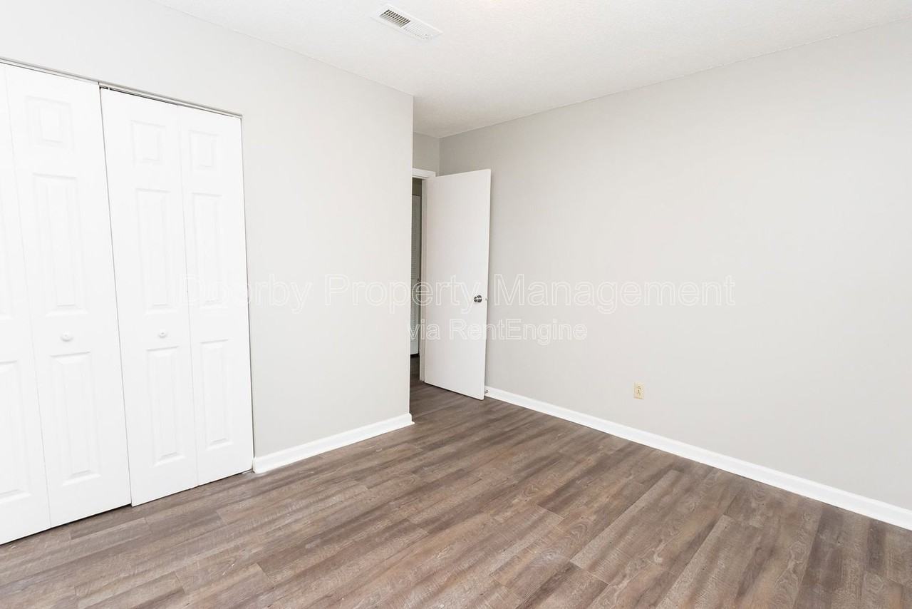 124 Fawn Dr - Photo 6 of 11