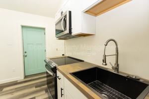featured image of 5640 Highway 41 #4