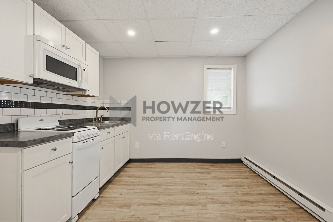 127 Park St #10 - Photo 2 of 25