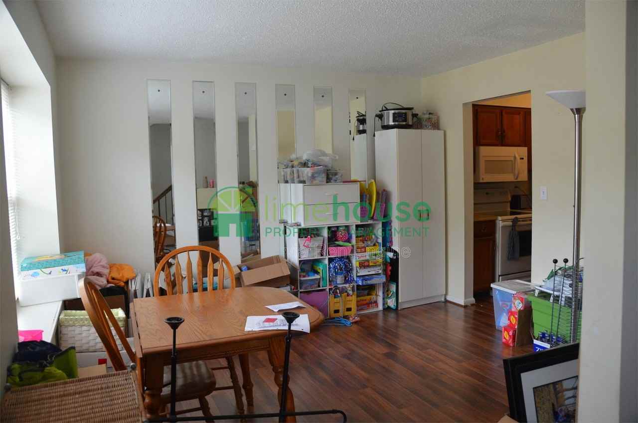 1318 River Birch Run S - Photo 3 of 12