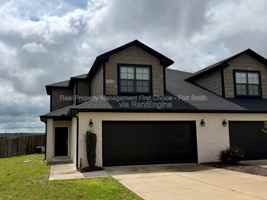 featured image of 6605 Leightyn Ln