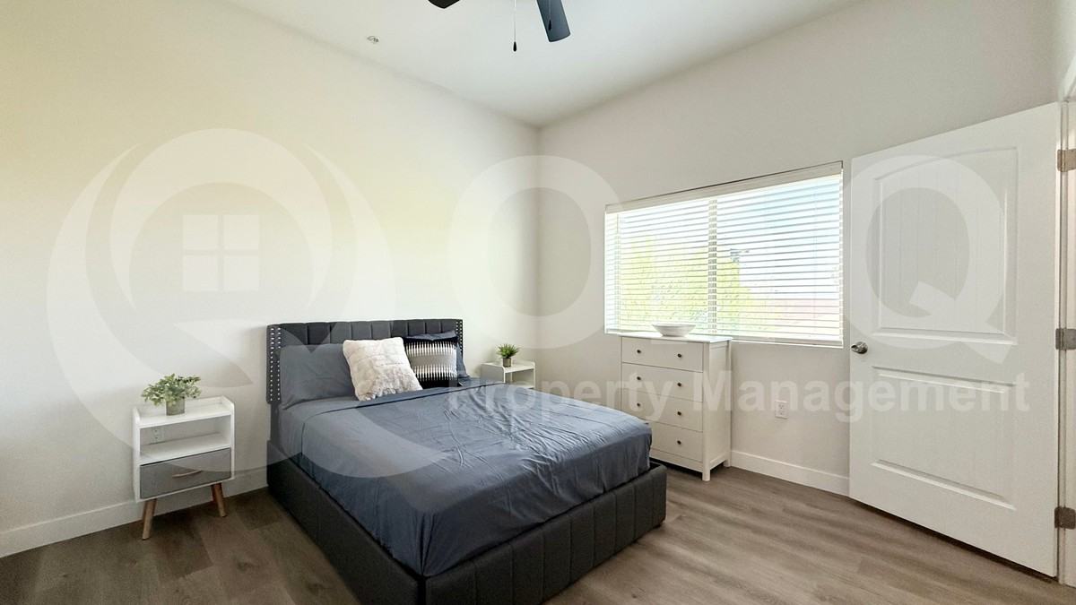 N 67th Ave #226 - Photo 7 of 31