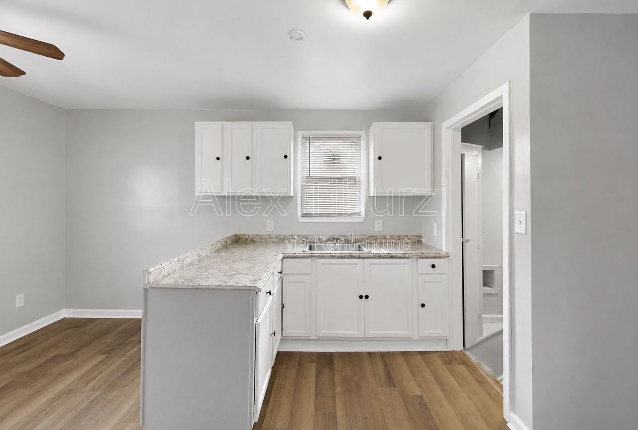 6301 Lodewyck St - Photo 3 of 23