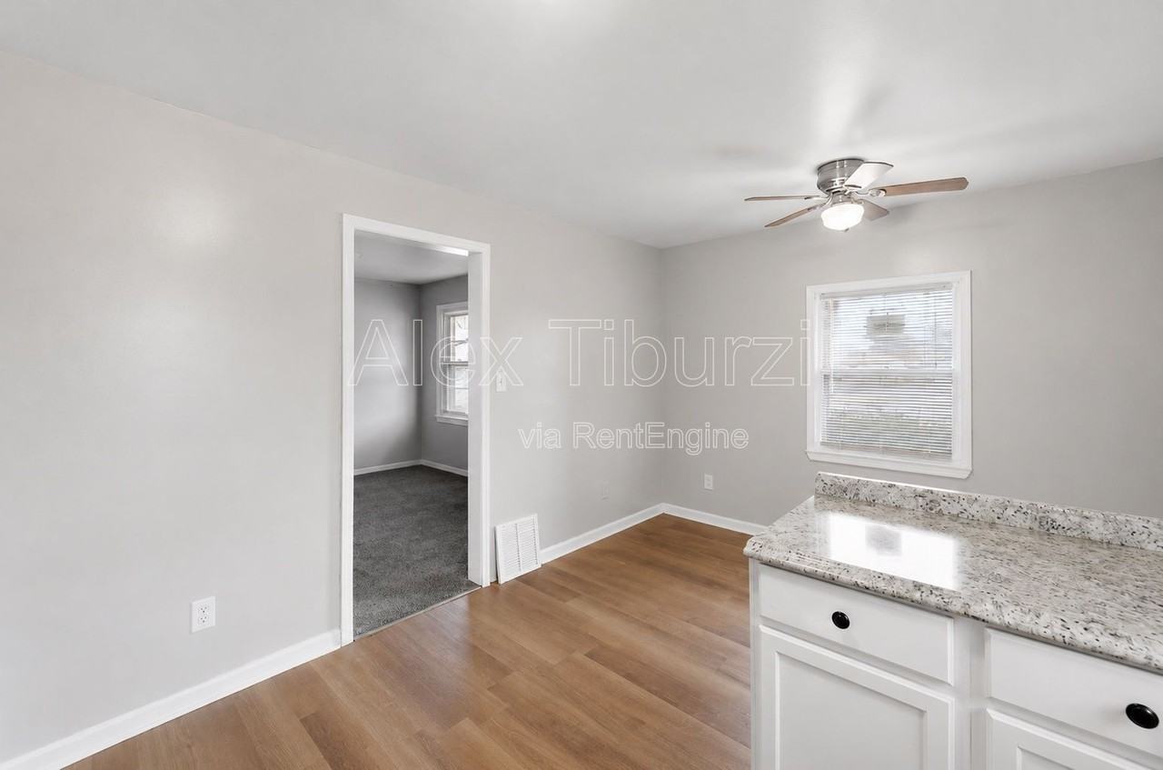 6301 Lodewyck St - Photo 7 of 23