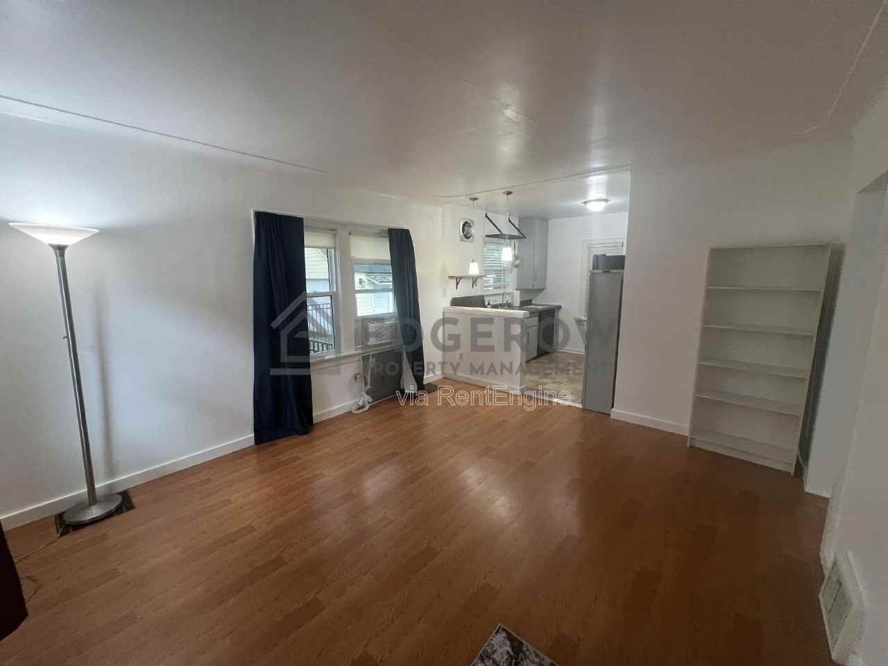 2649 Mckee Ave Sw - Photo 2 of 11