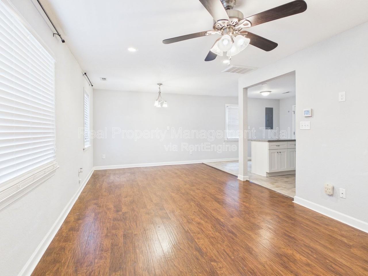 7803 Nesbitt Dr - Photo 4 of 33