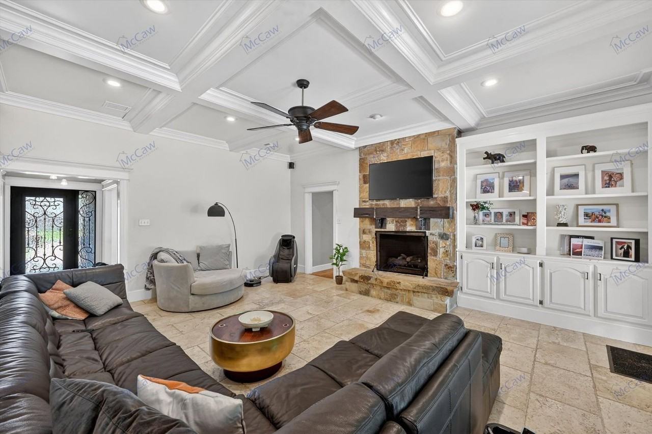 1508 Windsor Forest Trl - Photo 5 of 25