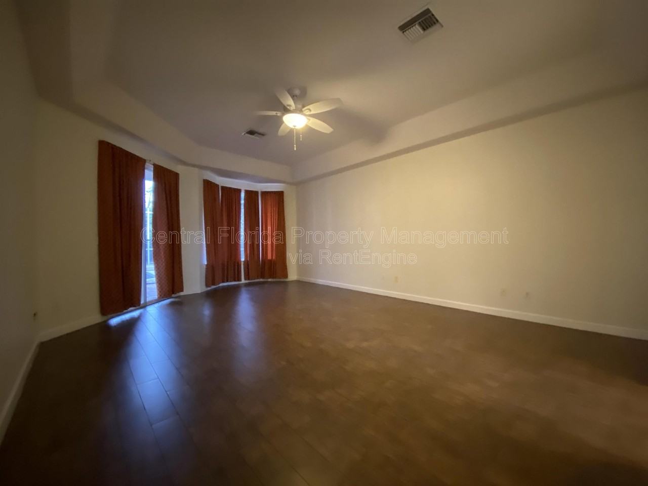 5614 Craindale Dr - Photo 6 of 32