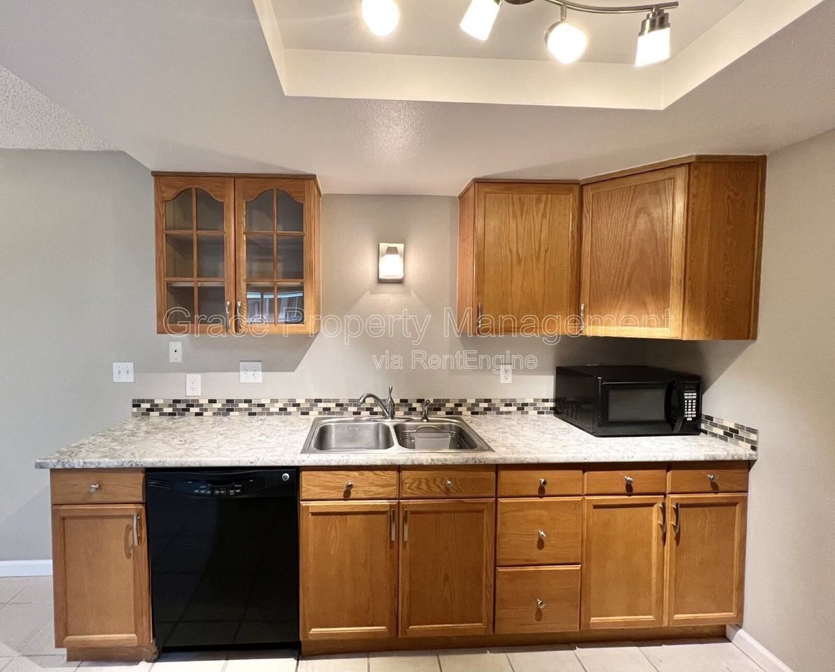 3482 S Eagle St #202 - Photo 7 of 22