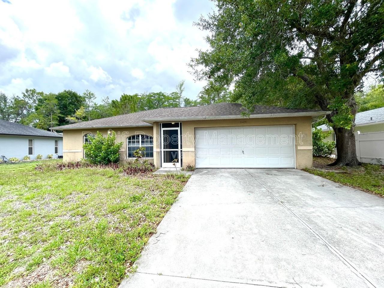 11495 Forest Mere Dr - Photo 2 of 18