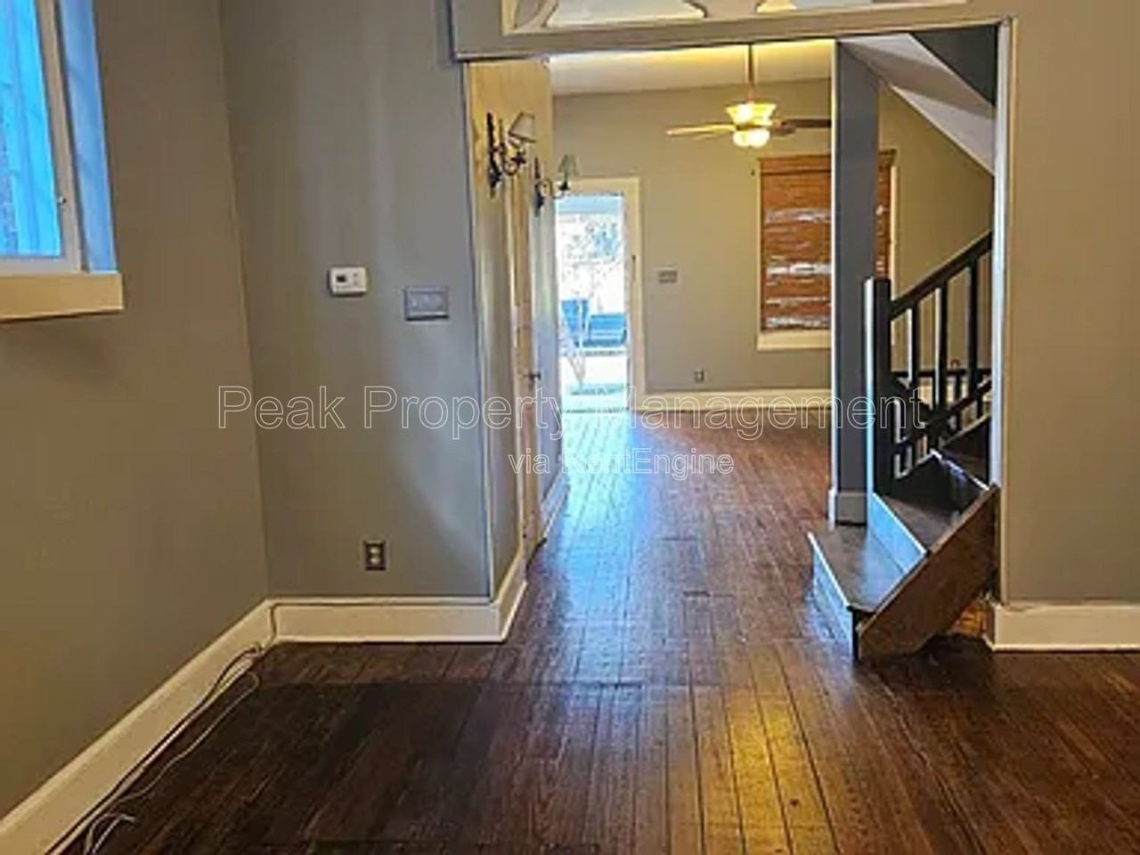 216 N 32nd St #A - Photo 3 of 28