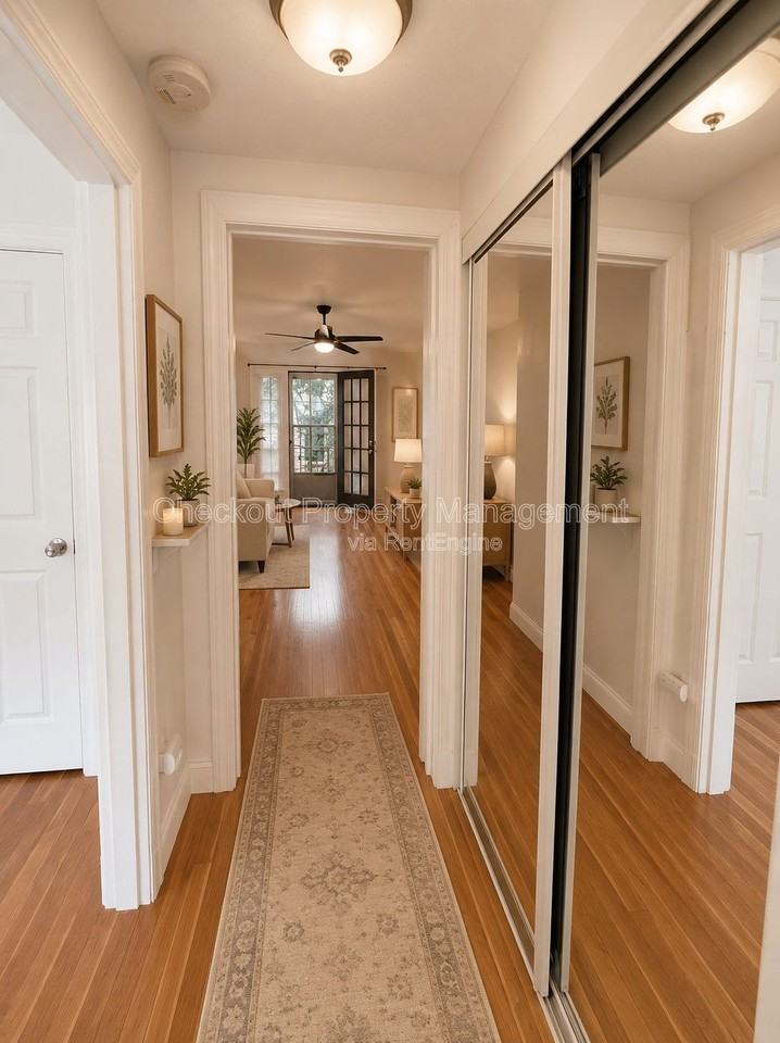 7334 Forsyth Blvd #202 - Photo 5 of 10