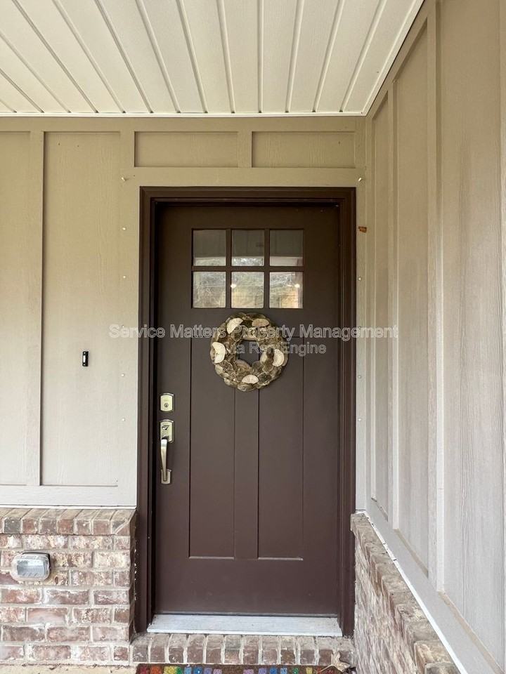 2965 N 14th Ave - Photo 4 of 36