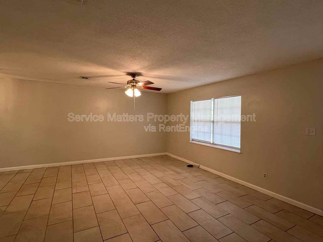 1003 Space Cir - Photo 5 of 30