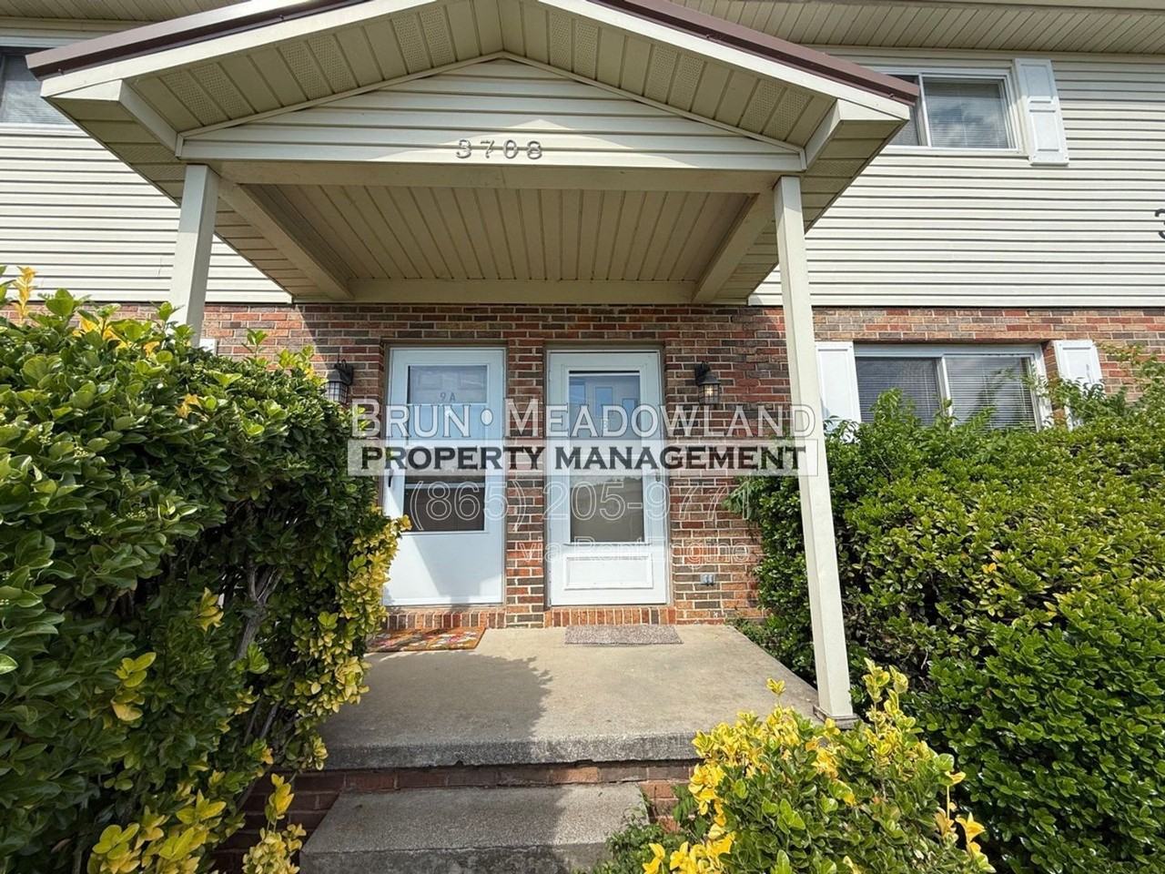 3708 Moss Ln #B - Photo 3 of 34
