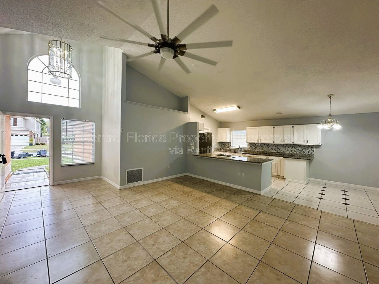 11818 Shotgate Ct - Photo 6 of 26
