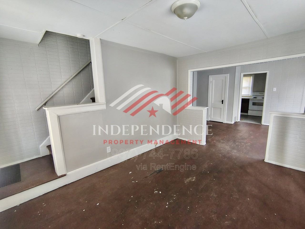 515 Mertland Ave - Photo 4 of 11
