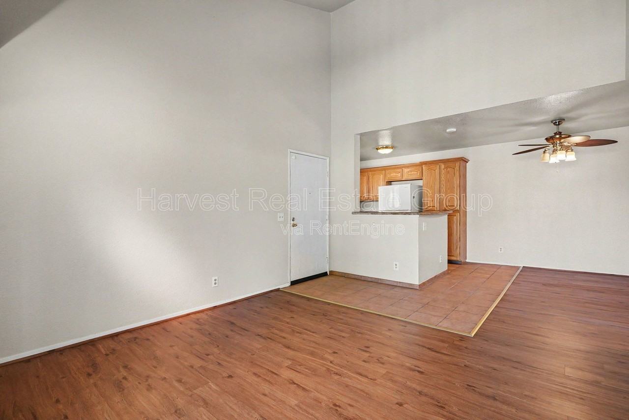 3454 Bridgewood Ter #313 - Photo 6 of 16