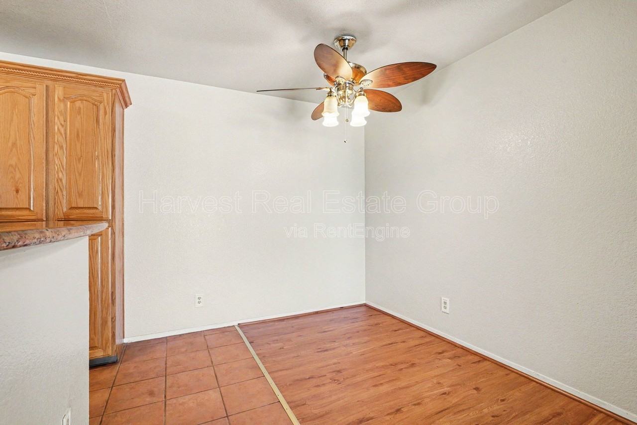 3454 Bridgewood Ter #313 - Photo 7 of 16